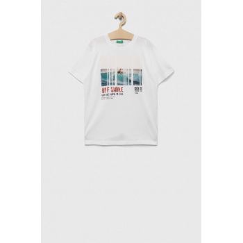 United Colors of Benetton tricou de bumbac pentru copii culoarea alb, cu imprimeu