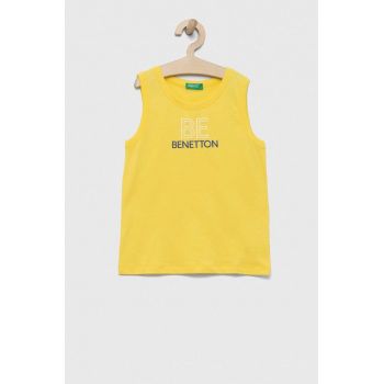 United Colors of Benetton tricou de bumbac pentru copii culoarea galben, cu imprimeu
