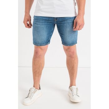 Pantaloni scurti din denim cu aspect decolorat
