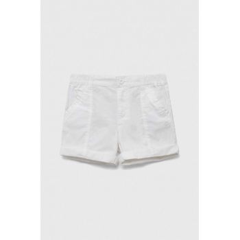 United Colors of Benetton pantaloni scurți din bumbac pentru copii culoarea alb, neted de firma originali