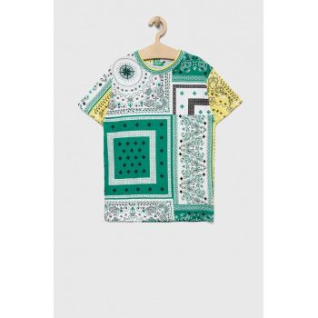 United Colors of Benetton tricou de bumbac pentru copii culoarea verde, modelator