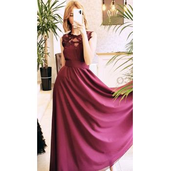 Rochie de ocazie lunga din voal cu broderie in partea superioara