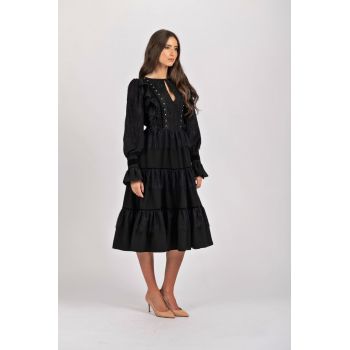 Rochie LaDonna neagra cu dantela si volanase