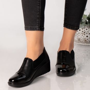 Pantofi dama cu platforma negri piele ecologica amina la reducere