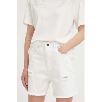 Answear Lab pantaloni scurti din bumbac culoarea alb, neted, high waist ieftini