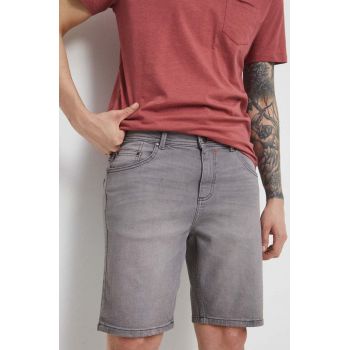 Medicine pantaloni scurti jeans barbati, culoarea gri