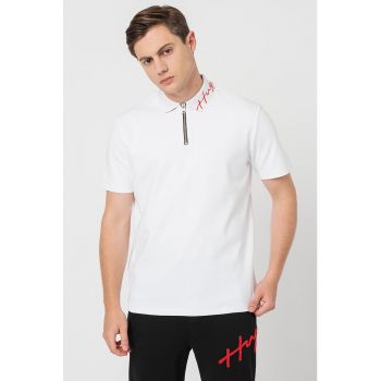 Tricou polo regular fit cu fenta scurta cu fermoar Dolm