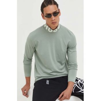 HUGO longsleeve barbati, culoarea verde, cu imprimeu
