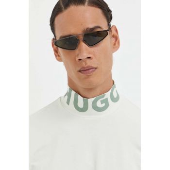 HUGO longsleeve barbati, culoarea verde, cu imprimeu