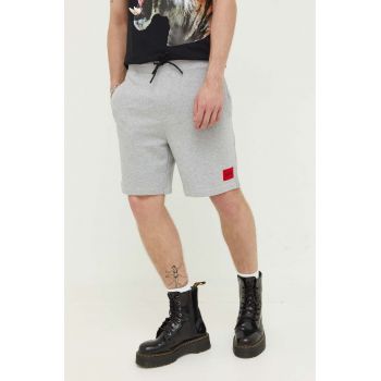 HUGO pantaloni scurti din bumbac culoarea negru
