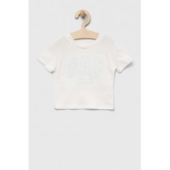 GAP tricou de bumbac pentru copii culoarea alb