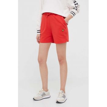 Lyle & Scott pantaloni scurti din bumbac culoarea rosu, neted, high waist ieftini