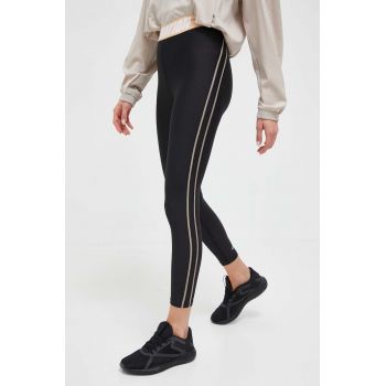 P.E Nation leggins de antrenament Augusta culoarea negru, cu imprimeu