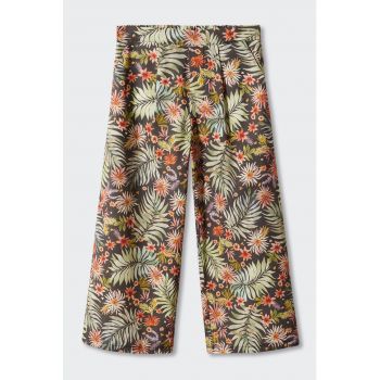 Pantaloni cu croiala ampla si model tropical Hawii