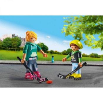Playmobil - Set 2 Figurine - Mama Si Copilul Jucand Hochei la reducere