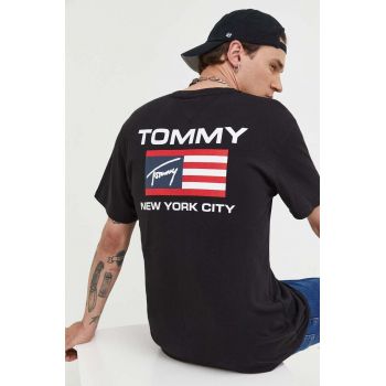 Tommy Jeans tricou din bumbac culoarea negru, modelator