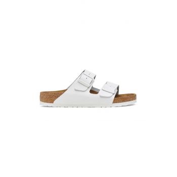 Birkenstock slapi de piele Arizona femei, culoarea alb, 1025061