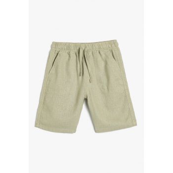 Pantaloni scurti din amestec de in cu snur in talie