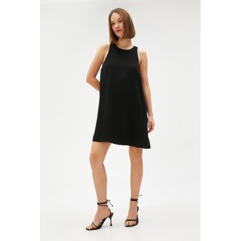 Rochie mini cu croiala A