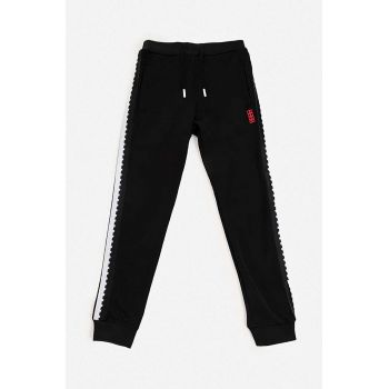 Lego pantaloni de trening pentru copii culoarea negru, cu imprimeu, Spodnie Lego Wear Sweatpants 11010402 568 ieftini