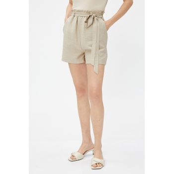 Pantaloni scurti cu snur in talie