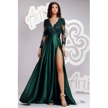 Rochie Artista lunga din tafta verde cu partea superioara din broderie