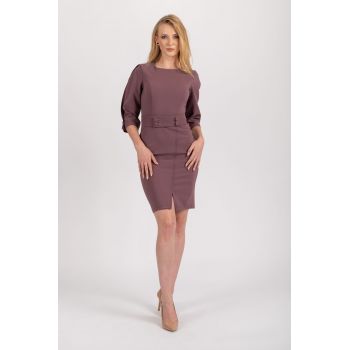 Rochie conica cu aspect petrecut de culoare mov