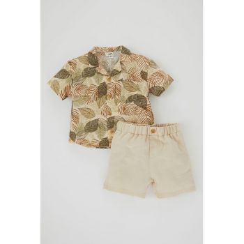 Set de camasa cu maneci scurte si pantaloni scurti - 2 piese