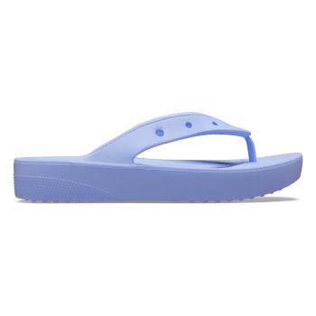 Slapi Crocs Classic Platform Flip Mov - Moon Jelly ieftini