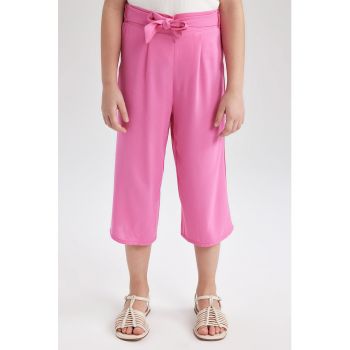 Pantaloni capri cu snur in talie