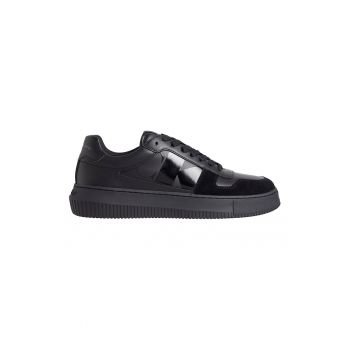 Pantofi sport de piele cu insertii de piele intoarsa