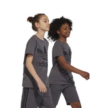 adidas Originals tricou de bumbac pentru copii TREFOIL culoarea gri, modelator