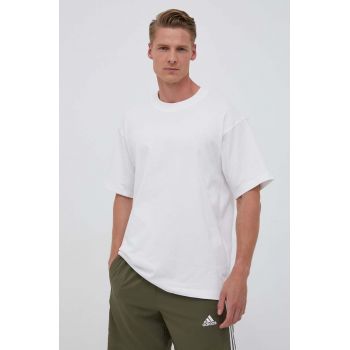 adidas Originals tricou din bumbac culoarea alb, cu imprimeu IM4388 ieftin
