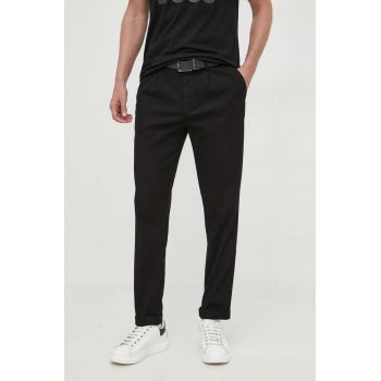 BOSS pantaloni barbati, culoarea negru, drept