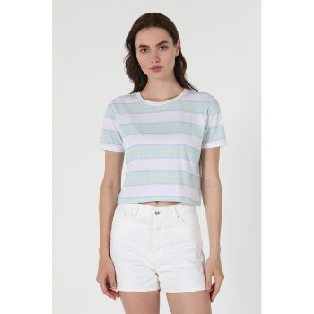 Tricou crop cu model in dungi