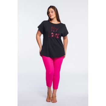 Tricou cu text din paiete