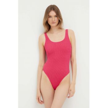 Abercrombie & Fitch costum de baie dintr-o bucată culoarea roz, cupa moale