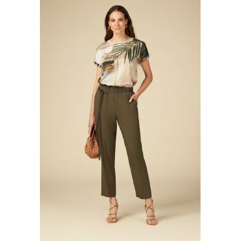 Pantaloni crop cu buzunare laterale