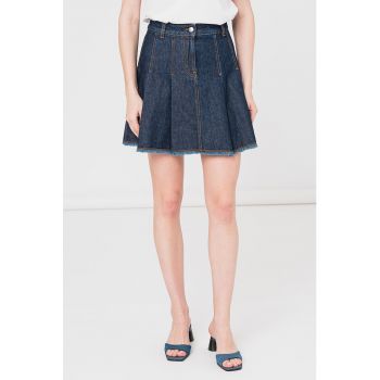 Fusta mini evazata din denim