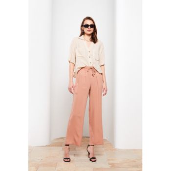 Pantaloni vaporosi cu snururi de ajustare