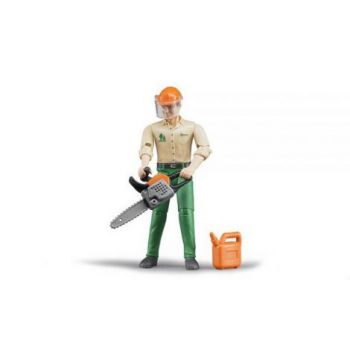 BRUDER - FIGURINA MUNCITOR FORESTIER CU ACCESORII ieftin