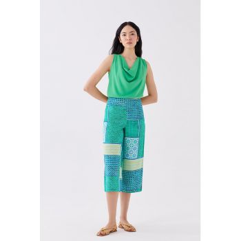 Pantaloni trei sfeturi cu model grafic