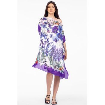 Rochie de plaja tip poncho din matase cu model floral mov pe fond alb