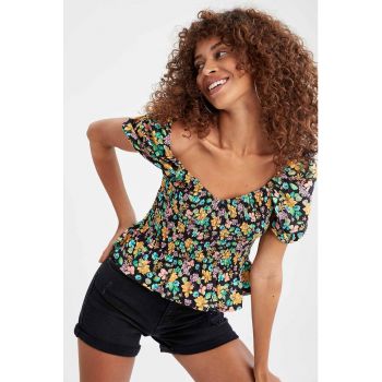 Bluza cu fronseuri si model floral