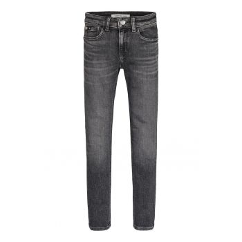 Blugi skinny
