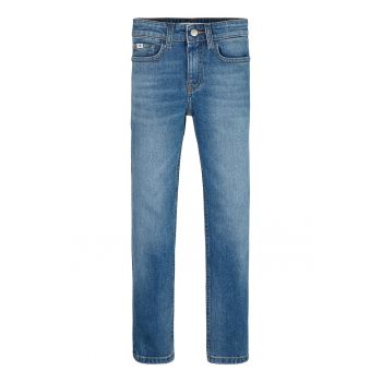 Blugi slim fit