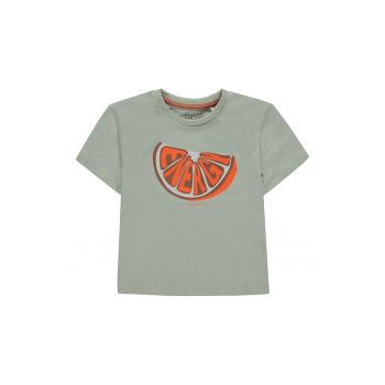 Tricou cu imprimeu si decolteu la baza gatului