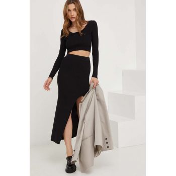 Answear Lab set - pulover și fustă culoarea negru