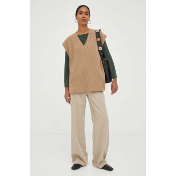 Weekend Max Mara vesta de lana culoarea maro, călduros