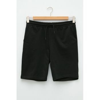 Pantaloni sport scurti cu snur in talie